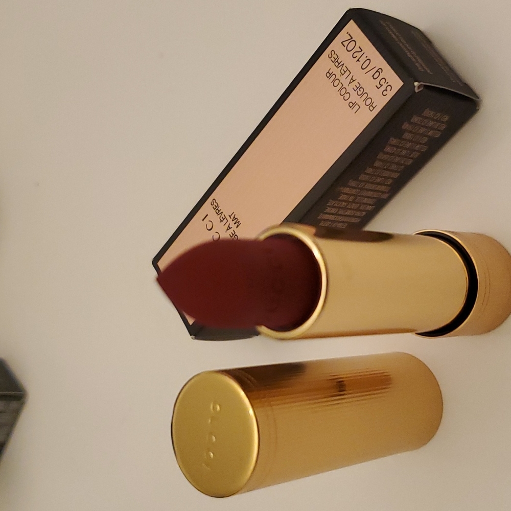 Gucci Velvet Matte Lipstick 504 Myra Crimson. BNIB $ALE - Picture 7 of 8